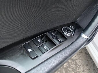 Hyundai I40 1.7 CRDi ,  100 kW nafta, 2014 - 8