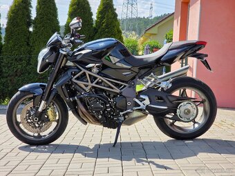 MV Agusta Brutale 990 R, původ ČR - 8