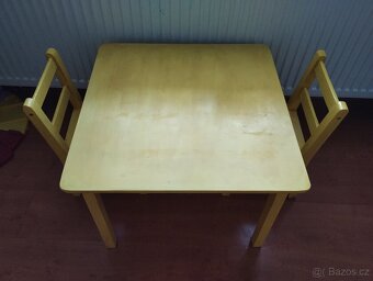 Dětský stolek a židličky - 8