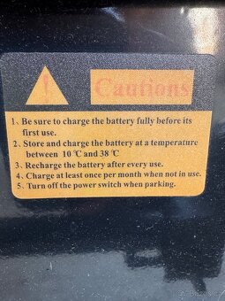 Prodám invalidní elektrický vozík - 8
