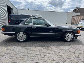 Mercedes-Benz SL-Klasse 300 SL Automaat z roku 1988 - 8