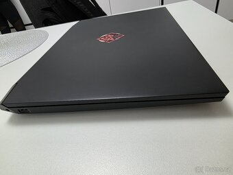 Herní notebook HP Pavilion Gaming Laptop, 8GB RAN,4GB graf - 8