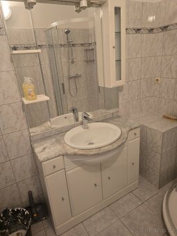 Pronájm bytu 3+1 v Žatci - 8