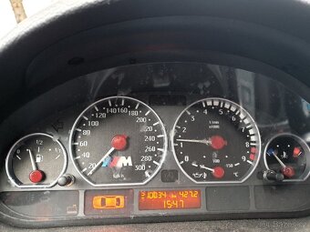 BMW 318i E46 - 8