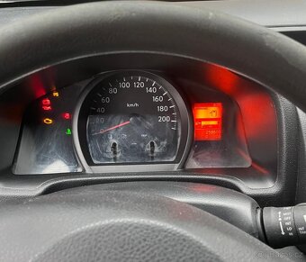Nissan NV 200, r. v. 2010 - 8