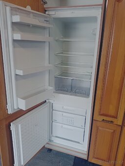 Kuchyňská kompletní landhaus linka, rezervace Libušín - 8