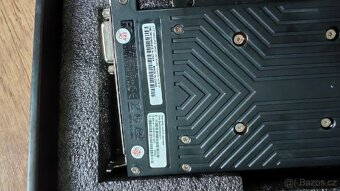 PC komponenty,grafická karta,procesor, paměti RAM, základní - 8