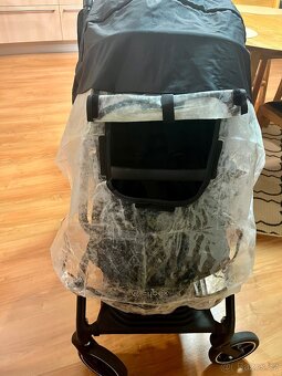 CYBEX Eezy S+2 Black Deep Black 2020 - 8