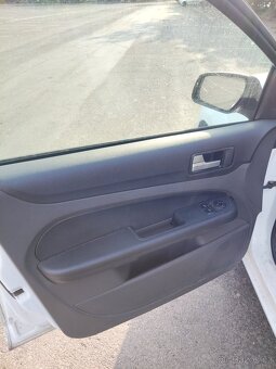 Ford Focus 1.6 TDCI - 8