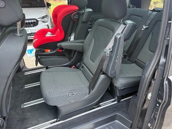 V 300d 4-MATIC,AMG,2024,16.000km,PAKET SPÁNEK,PLNA VÝBAVA - 8