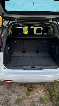 Peugeot 5008 2.0 HDI ALLURE 7.míst pouze 88500km - 8