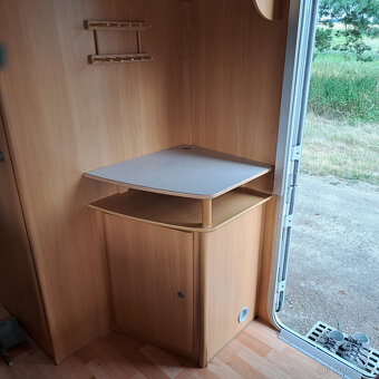 DETHLEFFS SOMMER EDITION 2004 - TOP STAV - 8