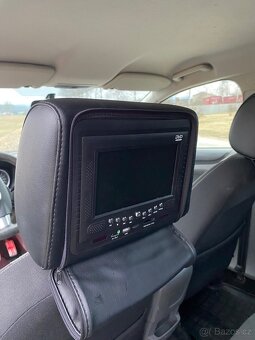 Ford Focus 1.6 - 8