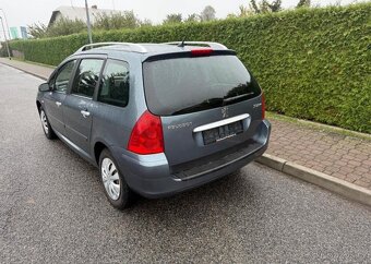 Peugeot 307 1,6 HDi Nová STK , 7 míst nafta - 8