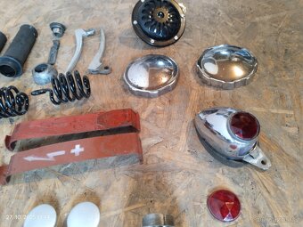 Jawa pérák, Ogar 350, ČZ 150C, Jawetta, pařez - 8