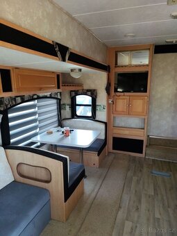 KARAVAN obytný přívěs s doklady - 8