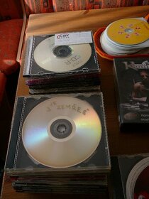 malé kazety a různé CD - 8