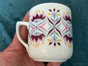 Starý porcelánový hrnek Czechoslovakia kus 800,- - 8