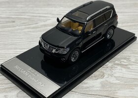 Sběratelské modely Nissan 1:43 a 1:64 - 8