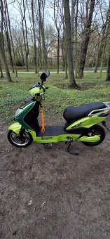 Elektro skútr - 8
