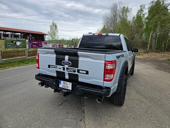 Ford F150 XLT 5.0 V8 4x4 Raptor paket r.v.2022 - 8