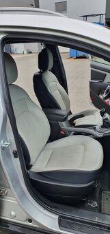 Prodej skvělého Kia Sportage SL 1,6 GDi 4x2 TOP (Model 2014) - 8
