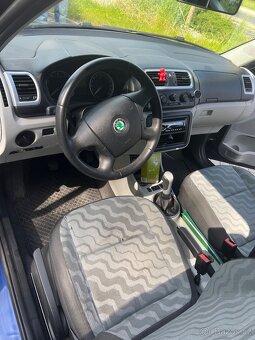 Skoda Roomster 1.4 MPI - 8