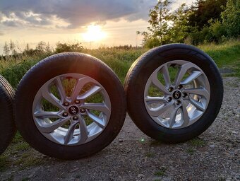 Originál ALU kola Hyundai Tucson R17 + letní pneu - 8