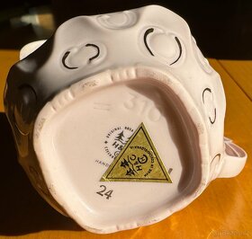 Souprava krásného růžového porcelánu, celkem 5ks - 8