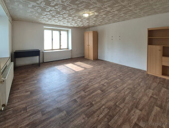 Prodej RD se zahradou a garáží v obci Banín, okr. Svitavy - 8
