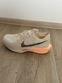 Běžecké boty Nike Vaporfly 3 Men's Road Racing Shoes - 8