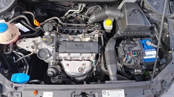 VW Polo 1,2i - 8