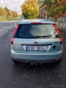 Ford Fiesta - 8