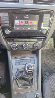 Škoda Octavia scout 2,0Tdi 110kw  4x4 - 8