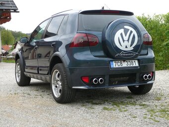 VW Golf Country - 8