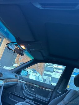 BMW e38 735i V8 manuál - 8
