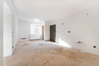 Prodej bytu 3+kk ve Vimperku (50 m²) - 8
