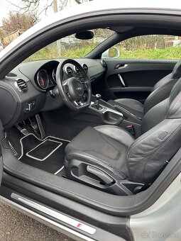 Audi TT 2,0TDI S-Line Quattro - 8