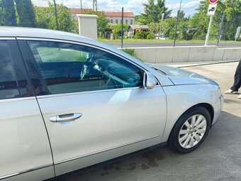 Volkswagen Passat B6 sedan - 8