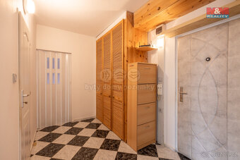 Prodej bytu 2+1, 54 m², Louny, ul. Kosmonautů, balkon - 8