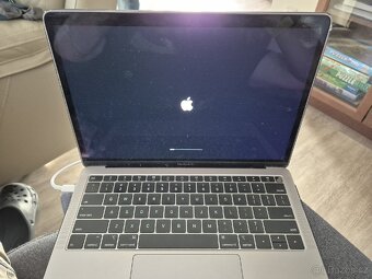 MacBook Air 13" 2018 (A1932) - 8