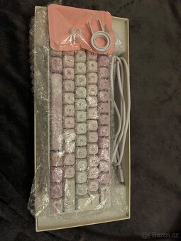60% cat themed klávesnice - 8