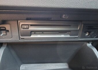 Volkswagen Polo 1.6 - 8