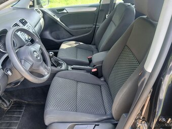 Volkswagen Golf 6,rok 2011.1.4MPI - 8