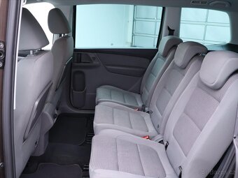 Volkswagen Sharan 2,0 TDI 103kW Navi Aut. Klima (2010) - 8