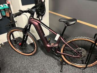 CUBE Reaction Hybrid SLX 750 vel. S 2024 NOVÉ FOX Rubyred - 8