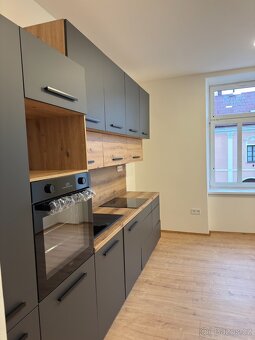 Pronájem bytu 1+1, 40 m² – Přibyslav, Bechyňovo náměstí - 8
