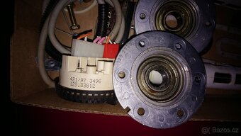 Díly Pračka Zanussi TL 552C  horní plnění jen díly TL552C - 8