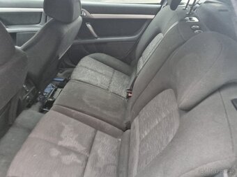 PEUGEOT 407SW 1.8i 92KW R.V.2006 - 8