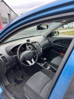 Kia Ceed 2010 - 8